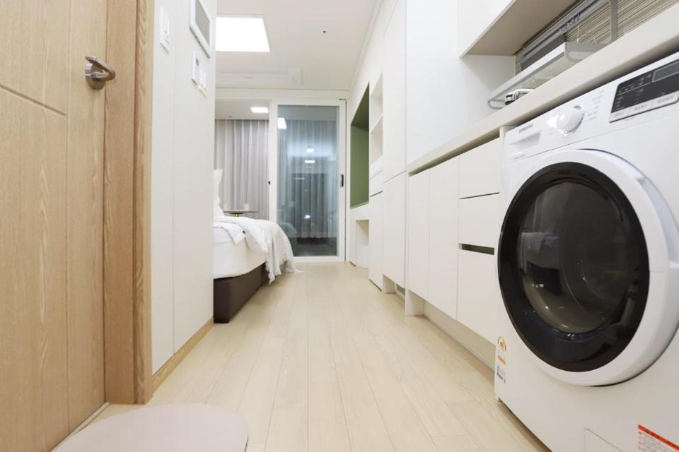 Apartment The Share Myeongdong Seoel Buitenkant foto
